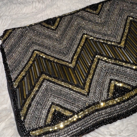 Sequin Crossbody Handbag - Picture 9 of 12